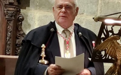 La voz de la crónica se hace Navidad: Francisco Rivero pregona las fiestas en la Concatedral de Cáceres