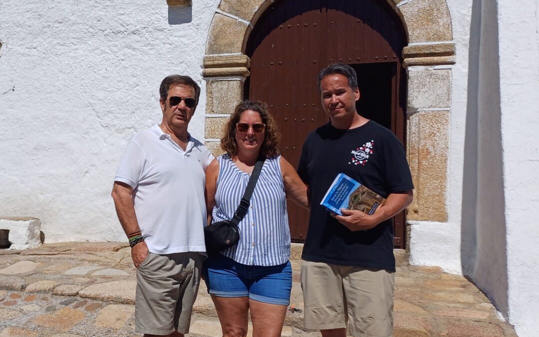 VISITA DE ESTADOUNIDENSES A ZARZA LA MAYOR